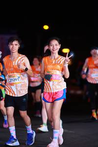 BIB: 303, 21291
                            <button type="button" onclick="openModal(22933443)" class="btn btn-primary btn-sm float-right btn-popup" data-toggle="modal" data-target=".modal-high-quality">
                        <i class="fas fa-shopping-cart"></i> Add to Cart
                    </button>
                                            <button type="button" onclick="isThisMe(22933443, true)" class="btn btn-success btn-sm float-right btn-popup btn-isme hidden" data-toggle="tooltip" data-placement="bottom" title="นี่คือรูปของคุณใช่ไหม คลิกที่นี่เพื่อเอาเข้าอัลบั้ม">
                        <i class="fas fa-plus"></i> Add to album
                    </button>
                    <button type="button" onclick="isThisMe(22933443, false)" class="btn btn-warning btn-sm float-right btn-popup btn-isnotme hidden">
                        <i class="fas fa-ban"></i> Remove from album
                    </button>